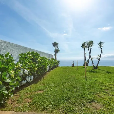 Costa Bela Azores Retreat Apartment *