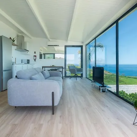 Costa Bela Azores Retreat *