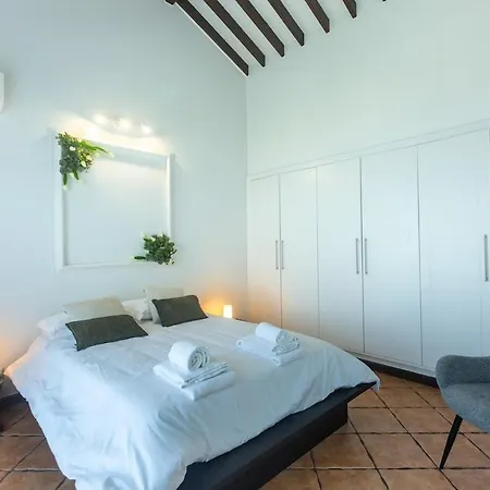 Costa Bela Azores Retreat