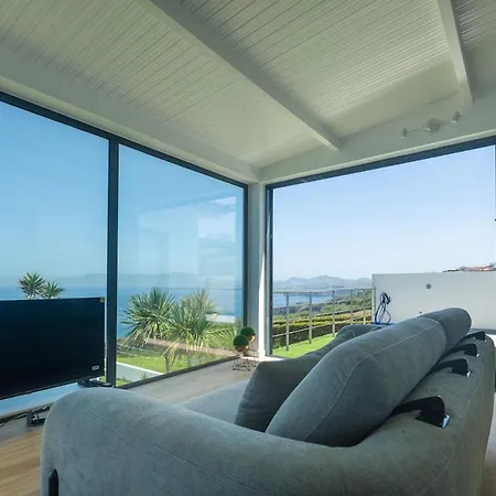 Costa Bela Azores Retreat