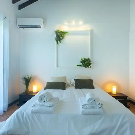 Costa Bela Azores Retreat *